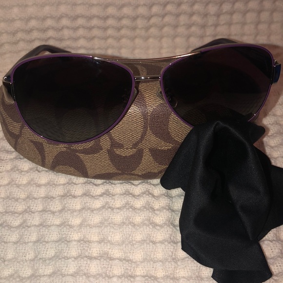 COACH SUNGLASSES - Picture 2 of 3